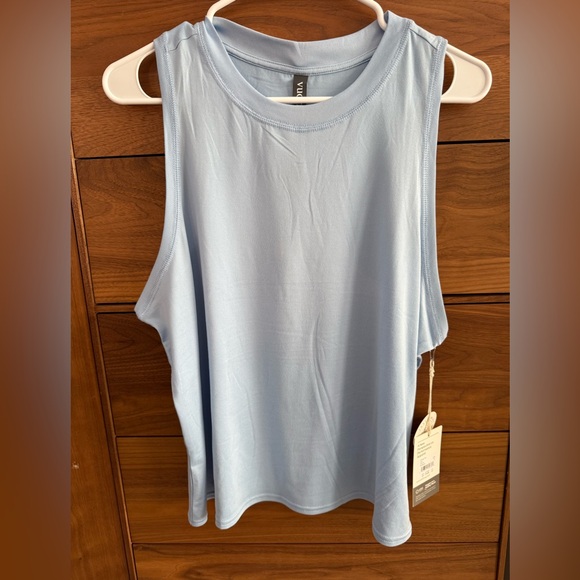 Vuori Energy Top Size XL - Picture 1 of 10